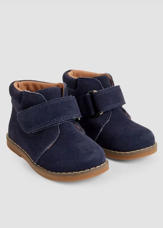 Shop by size 4 Shop by size 4