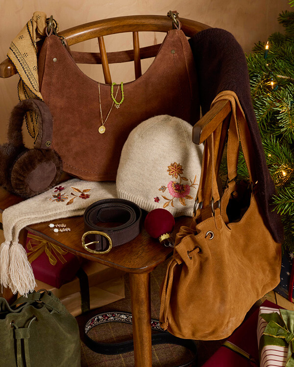 Women's accessories