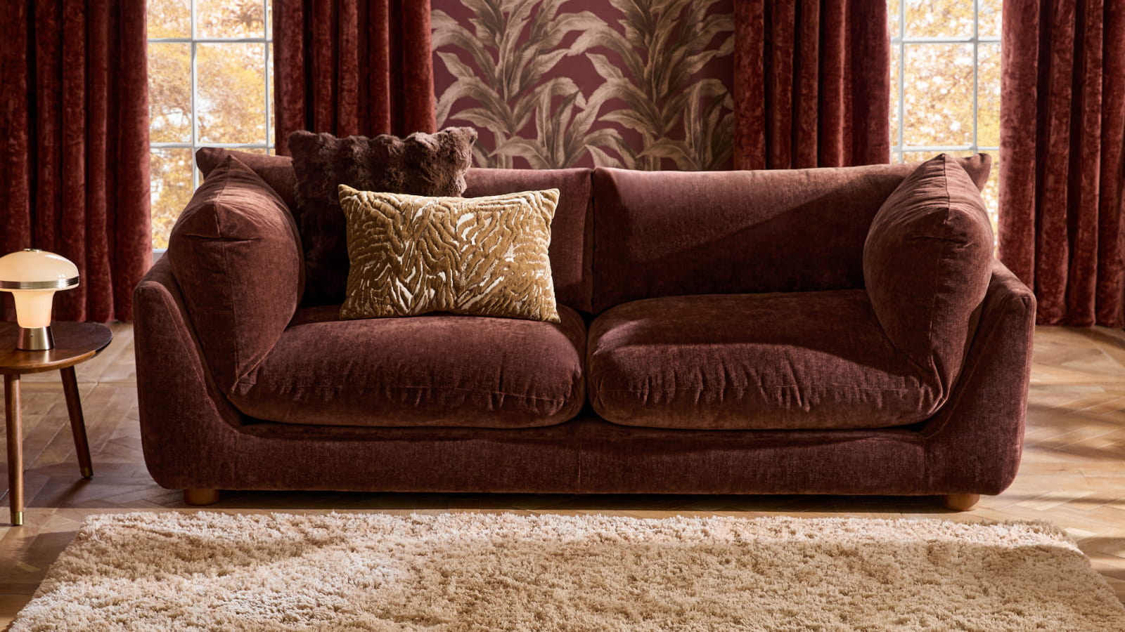 DESTINATION AUTUMN - SHOP SOFAS