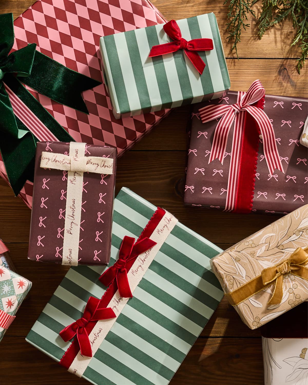CARDS & WRAP