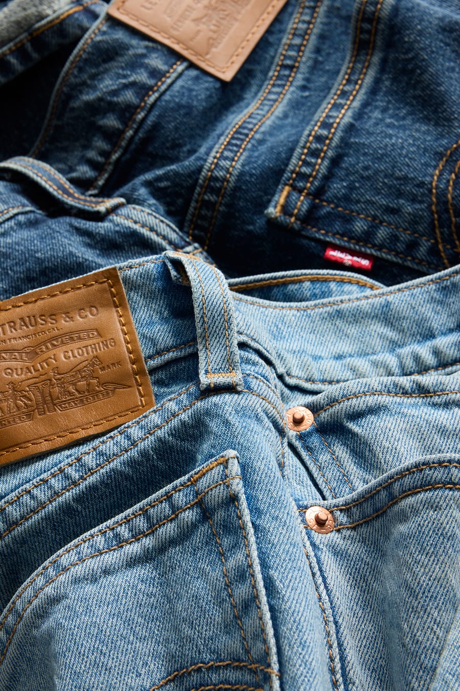 LEVI'S
