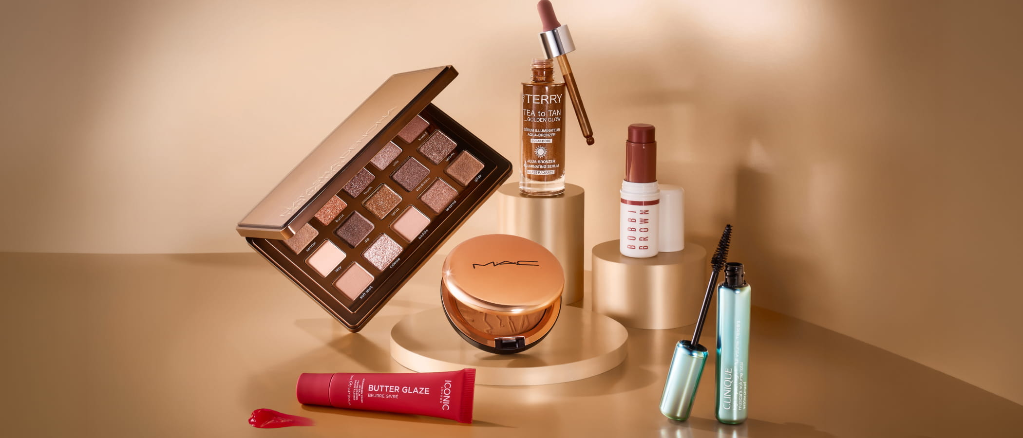 SUMMER BRONZED LOOKS