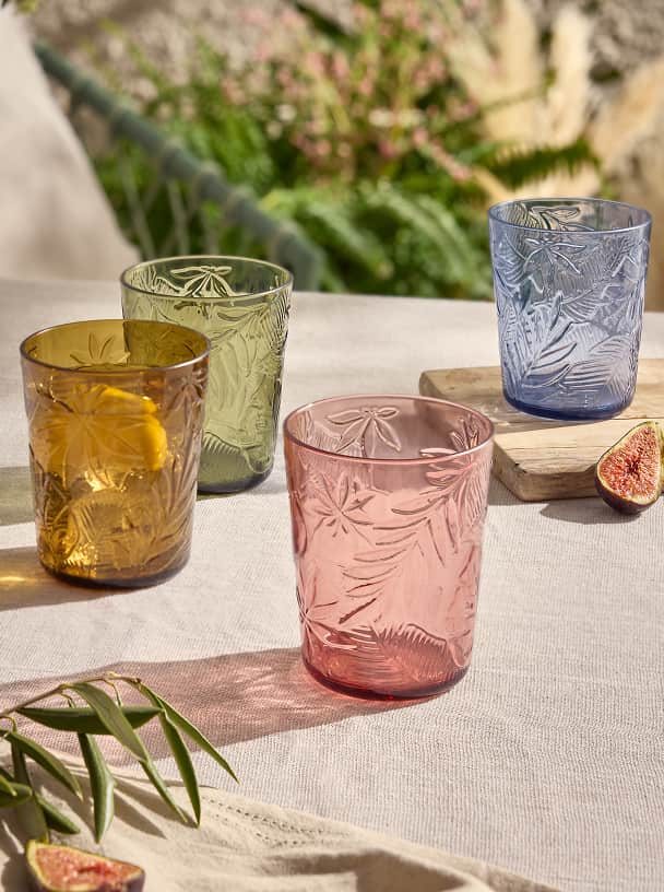 Set of 4 Multi Vacation Leaf Picnic Acrylic Tumblers