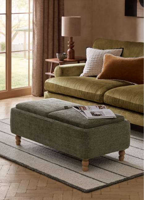 STOOLS & OTTOMANS