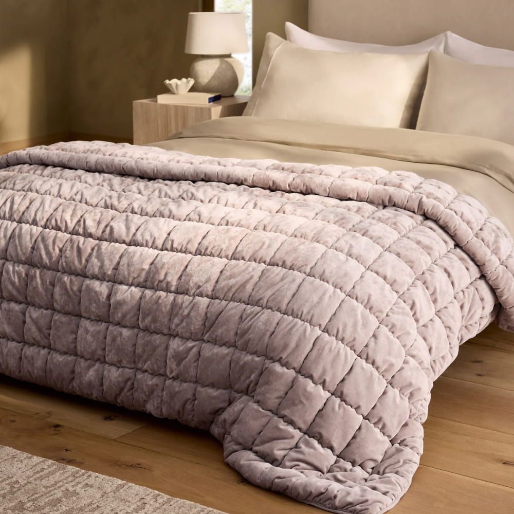 Cushions & Throws
