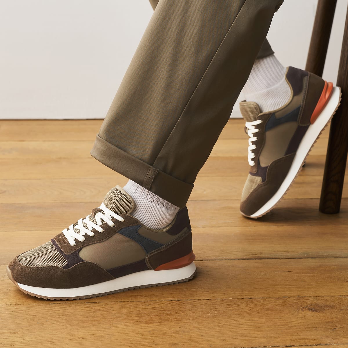 FOOTWEAR