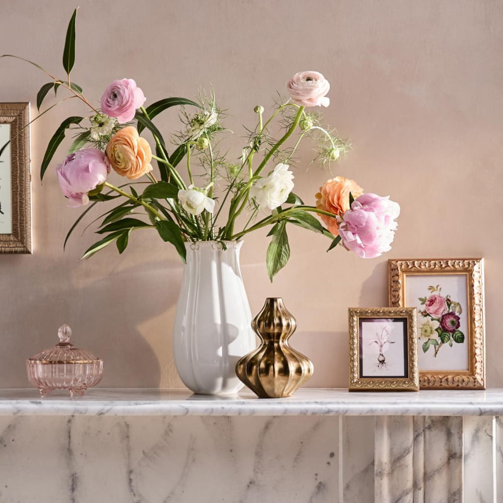 VINTAGE CHIC HOMEWARE