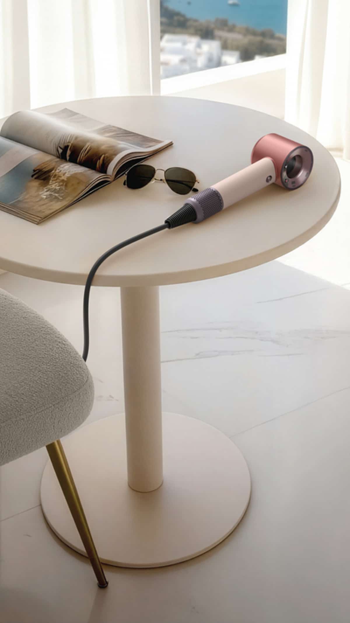 DYSON