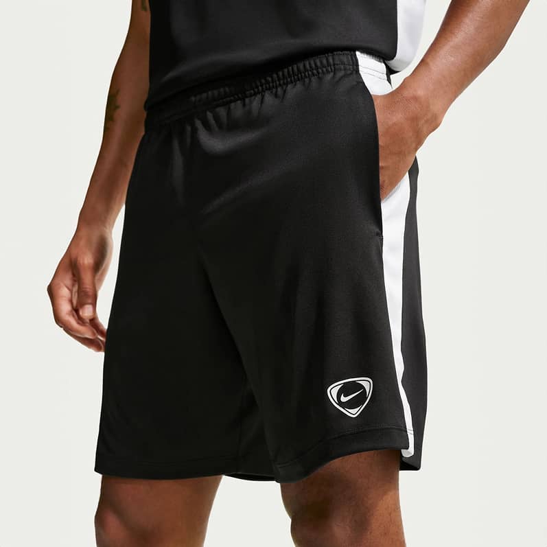 Sports_Club_HP_20260604_Product_Reel_05.jpg