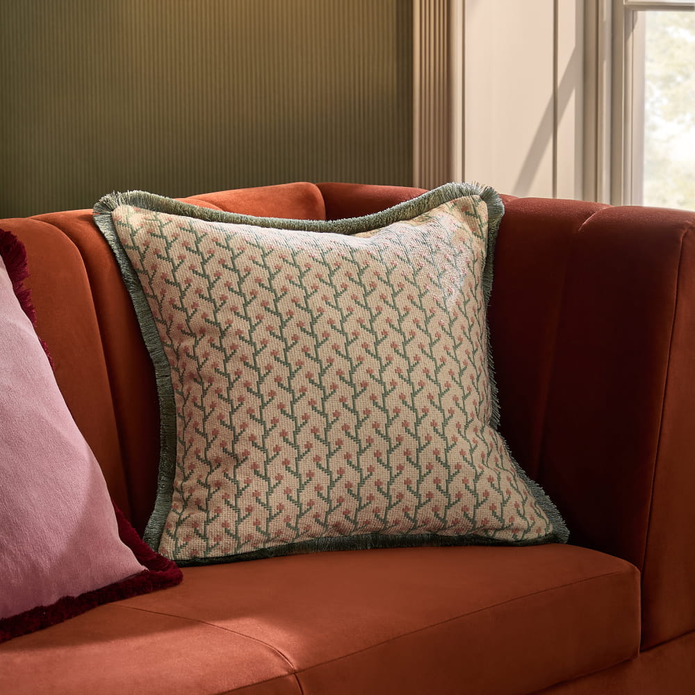 Cushions & Throws