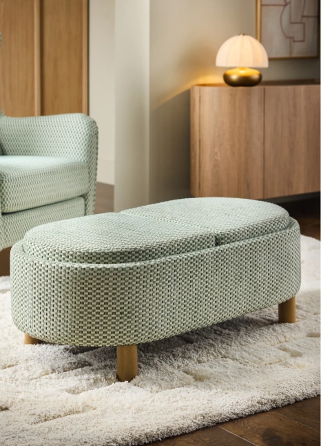 STOOLS & OTTOMANS