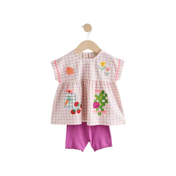 INT_202607_LP_GWR_DT_Setsoutfits_PA_v01.jpg