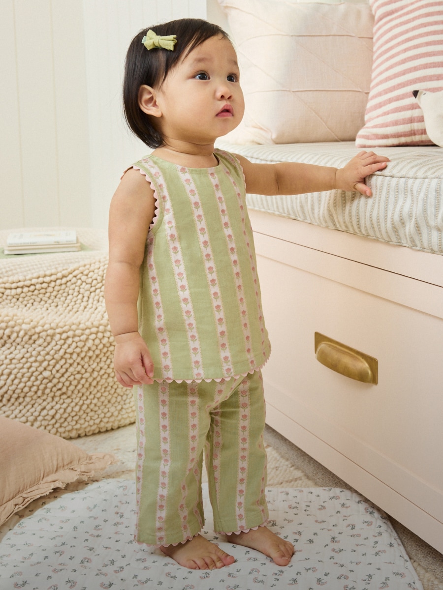 Next Japan: Online Fashion, Kids Clothes & Homeware