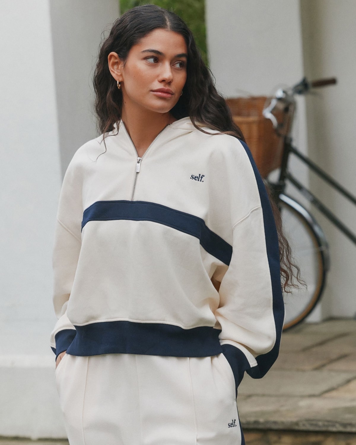 INT_202606_LP_WWR_DT_Athleisure_AUS_v01.jpg