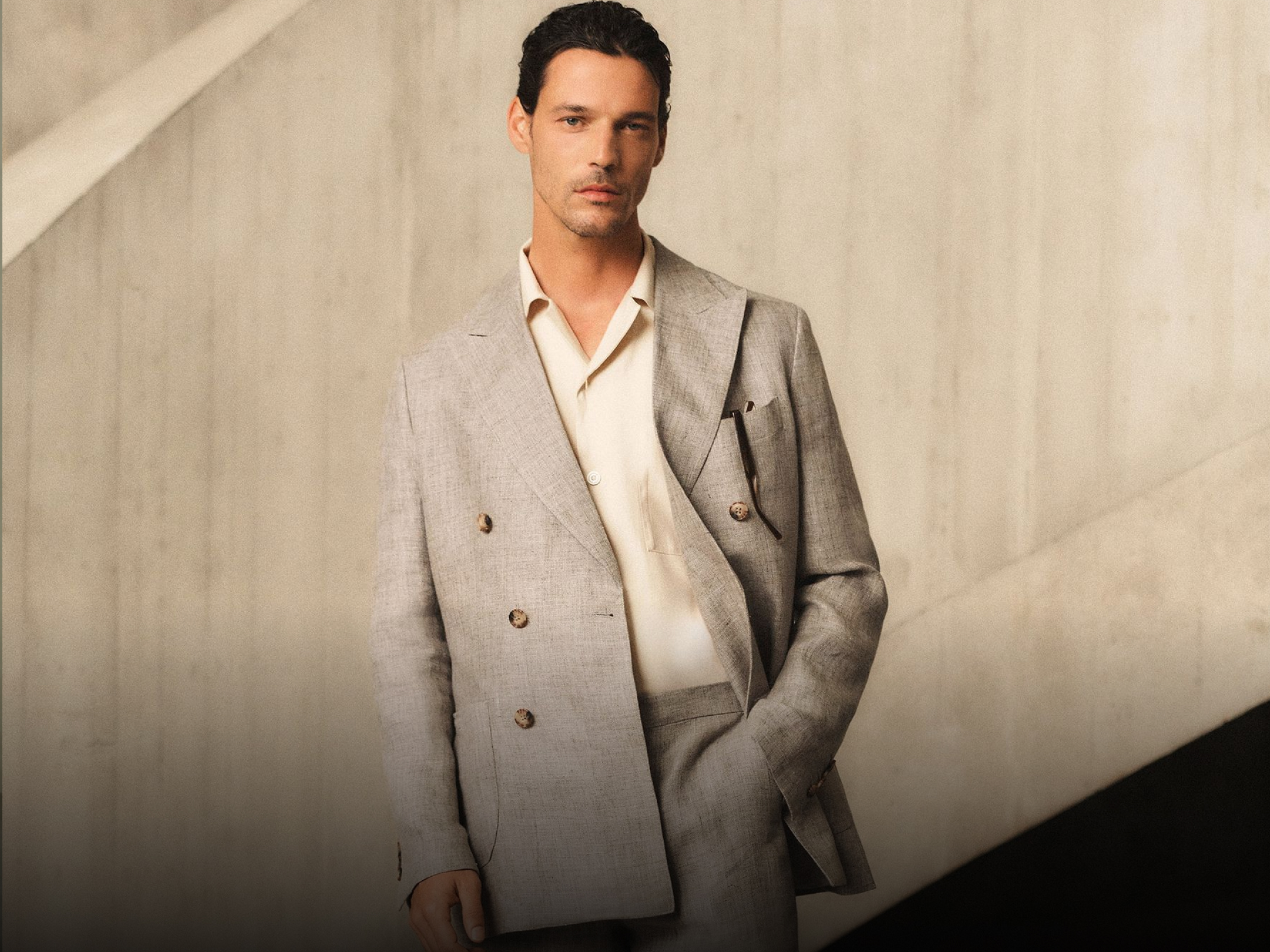 THE ULTIMATE DRESS CODE GUIDE